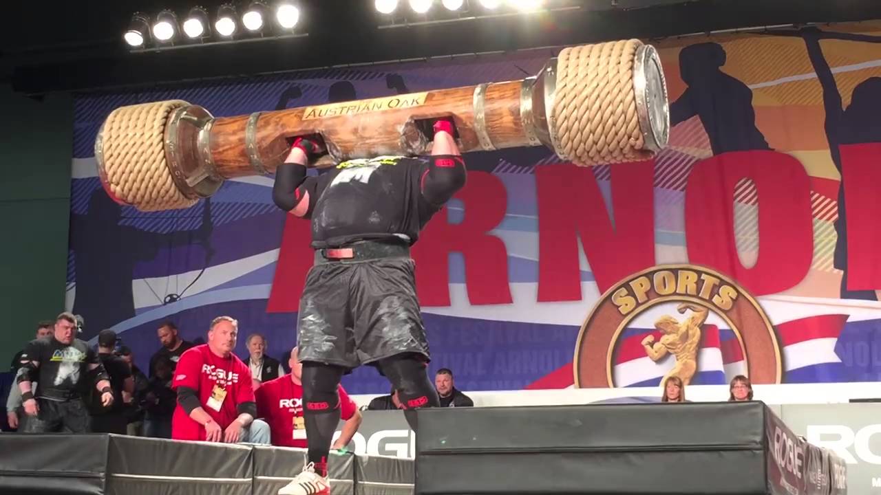 Свежие новости: Силач из Британии установил новый мировой рекорд оборонной промышленности