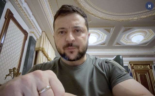 Свежие новости: «Боритесь за своё! Не лезьте на нашу землю, в нашу душу и в нашу культуру»: Зеленський росіянам