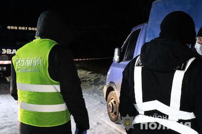 Свежие новости: Под Мариуполем полицейские застрелили одного из лесорубов