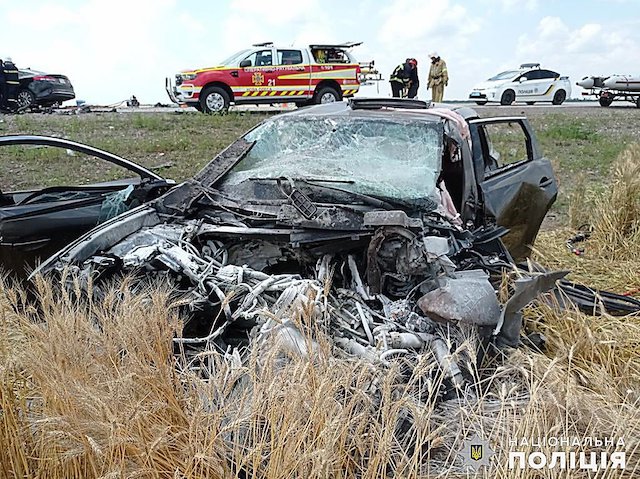 Свежие новости: В смертельном ДТП возле Николаева погибли два водителя и пассажирка, еще два человека травмированы