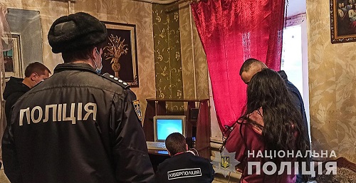 Свежие новости: Четыре жителя Первомайска обманули граждан на полмиллиона гривен, продавая через интернет несуществующие товары