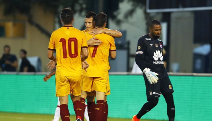 Свежие новости: Благодаря Коноплянке Севилья выиграла Евроамериканский Суперкубок