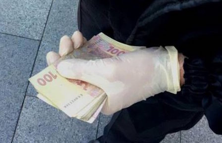 Свежие новости: Под Киевом чиновник 