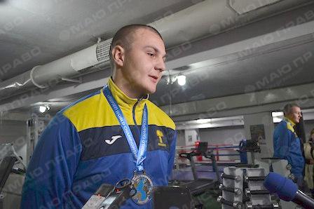 Фото новости: Украинец нокаутом одержал победу на Кубке мира по кикбоксингу Свежие новости: Украинец нокаутом одержал победу на Кубке мира по кикбоксингу