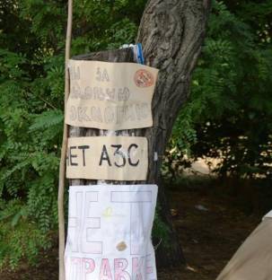 Свежие новости: Жители Соляных уверены, что за скандальной заправкой  стоит депутат горсовета Игорь Копейка