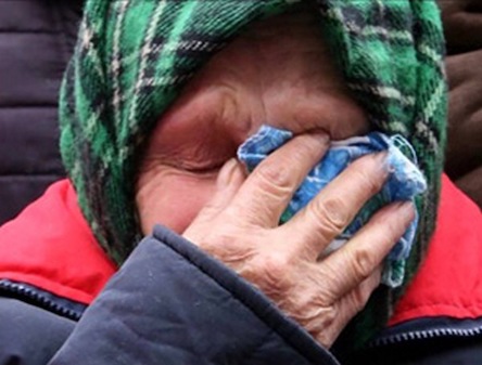 Фото новости: В Николаеве две аферистки обокрали 86-летнюю пенсионерку на 60 000 гривен Свежие новости: В Николаеве две аферистки обокрали 86-летнюю пенсионерку на 60 000 гривен
