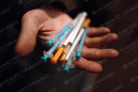 Свежие новости: В Николаеве около школы обнаружили 9 шприцев с наркотическим веществом