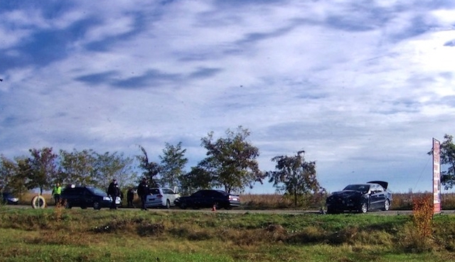 Свежие новости: В Первомайске столкнулись «Лэнд Крузер» и «Мерседес» – авто вылетели на обочину, двое пострадавших