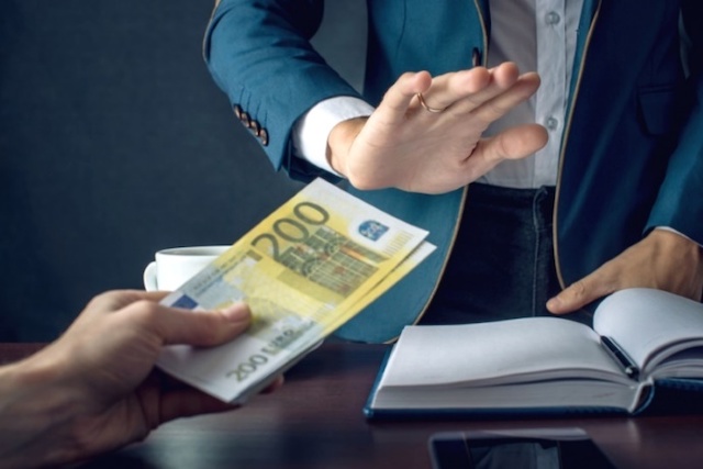 Свежие новости: Рада поддержала создание Единого портала сообщений о коррупции