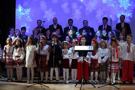 Свежие новости: Міській голова Луков В.Д. заборонив збір готівкових коштів для організації новорічних свят в закладах освіти міста