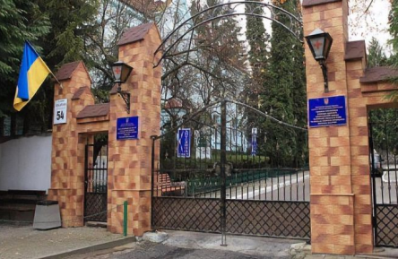 Свежие новости: В одну ночь от коронавируса в одной львовской больнице умерла пожилая супружеская пара