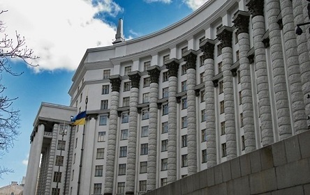 Фото новости: Кабмин утвердил план мер по военному положению Свежие новости: Кабмин утвердил план мер по военному положению
