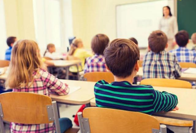 Свежие новости: Николаевцы возмутились заявлением гороно о «переименовании» школ, где ликвидировали старшие классы