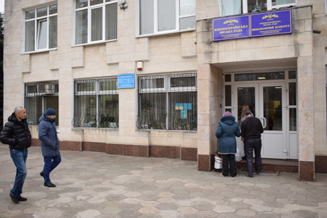 Свежие новости: Южноукраинские депутаты не смогли принять бюджет-2019 из-за блокирования работы со стороны «легитимной» Дзюбенко