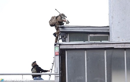 Свежие новости: Замінування моста Метро в Києві. На місце інциденту прибув загін снайперів