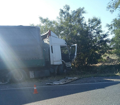Фото новости: На Николаевщине произошло ДТП с участием четырех автомобилей Свежие новости: На Николаевщине произошло ДТП с участием четырех автомобилей