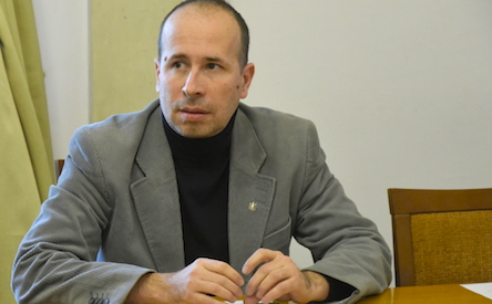 Свежие новости: В Николаеве, вопреки решению исполкома, прямо в центре установили два незаконных бигборда