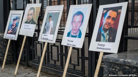 Свежие новости: В Крыму десятки людей осудили по политическим мотивам - правозащитники