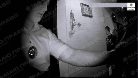 Свежие новости: В Николаеве девушка с друзьями закрылась в квартире бывшего сожителя