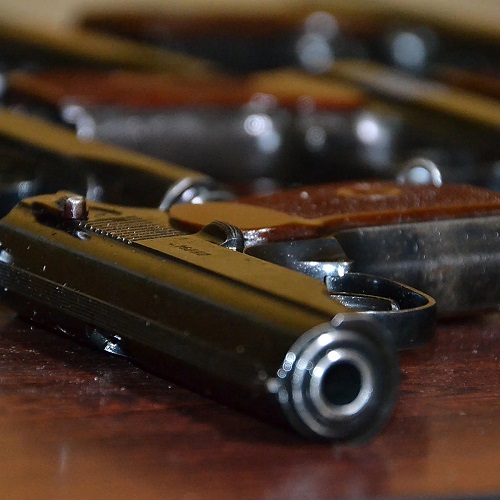 Фото новости: В Николаеве в райотделе полиции обнаружили пропажу пистолета с боеприпасами – дежурную часть проверяют на полиграфе Свежие новости: В Николаеве в райотделе полиции обнаружили пропажу пистолета с боеприпасами – дежурную часть проверяют на полиграфе