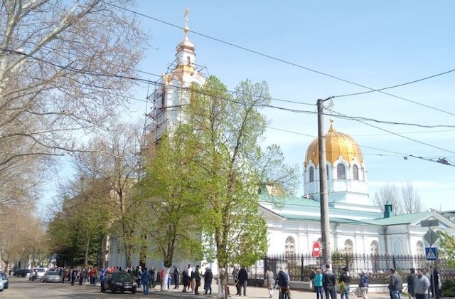 Свежие новости: В Николаеве подозревают вспышку коронавируса в соборе: от COVID-19 умер 31-летний священник