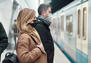 Свежие новости: Степанов рассказал о новых карантинных ограничениях на праздники