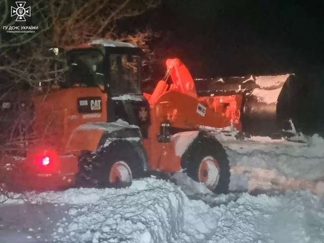 Свежие новости: На Миколаївщині перекрито рух на 10 ділянках доріг