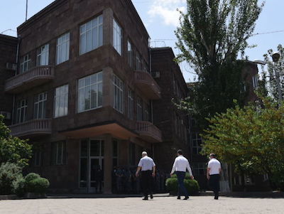 Свежие новости: СНБ Армении предупредил граждан об азербайджанских 