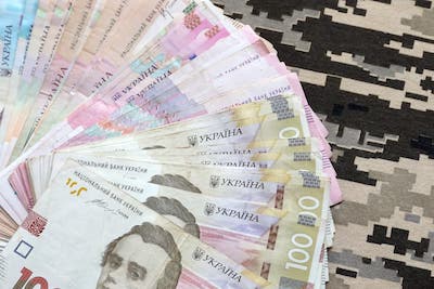 Свежие новости: В бюджеті немає коштів на щомісячну виплату захисникам «повернутих» 30 тис. грн