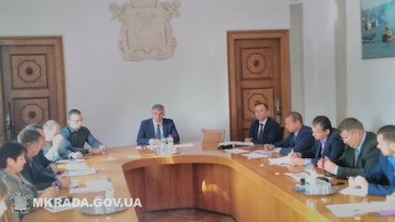 Свежие новости: Александр Сенкевич раскритиковал ОСМД, которые не заключают договора на вывоз мусора