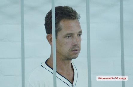 Свежие новости: В Николаеве водителя самосвала, сбившего насмерть первоклассника, освободили прямо в зале суда