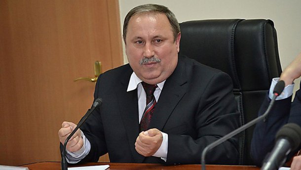 Свежие новости: Романчук продолжает оправдываться: туннели были построены до него, а золото ему 