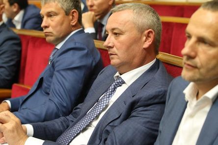 Свежие новости: Нардеп потеряет мандат, если суд признает его виновным в неперсональном голосовании – Разумков