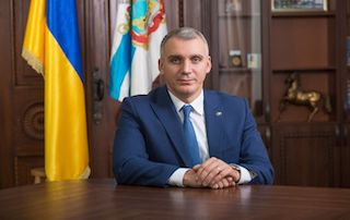 Свежие новости: «Керівництву лікарні потрібно думати про те, як заробити більше коштів», — Сєнкевич про ситуацію в ЛШМД