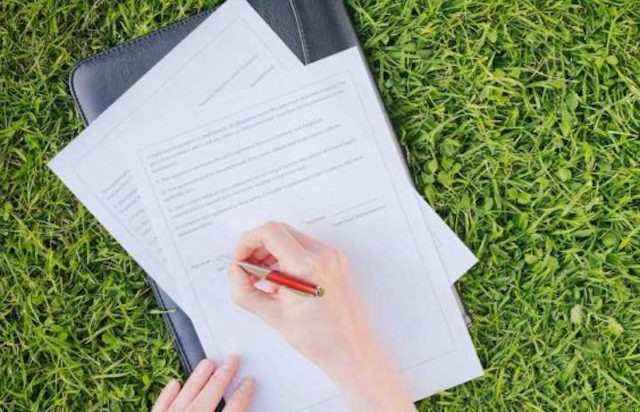 Свежие новости: Украинцев, имеющих земельные паи, обложили новым налогом