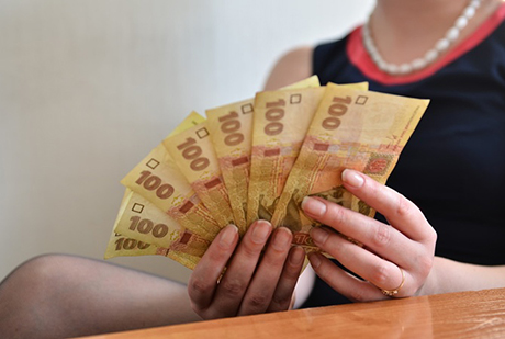 Свежие новости: В Госстате подсчитали, что украинцы тратят больше всего денег