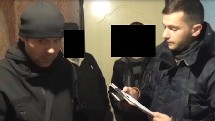 Свежие новости: ФОТО: Знову наркотики - У жителя Южноукраїнська кримінальна поліція вилучила запаси канабісу та шприц