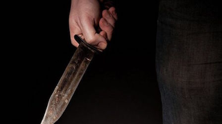 Свежие новости: Массовый суицид: шесть человек вскрыли вены на глазах у судьи