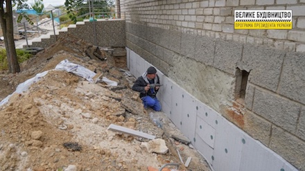 Свежие новости: На Николаевщине продолжается капитальный ремонт Очаковского детсада