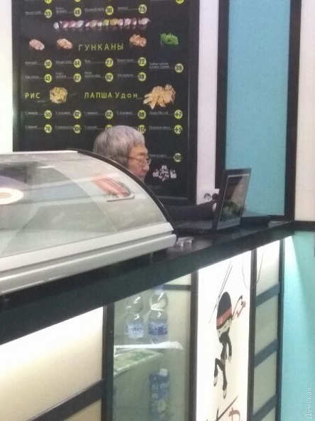 Свежие новости: Экс-мэр Запорожья торгует в Одессе суши