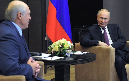 Свежие новости: Купание в море, ввод БелАЭС, посадка самолёта: Как проходит встреча Путина и Лукашенко в Сочи