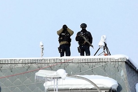 Свежие новости: В Давосе сорвали операцию российских шпионов, которые притворялись сантехниками