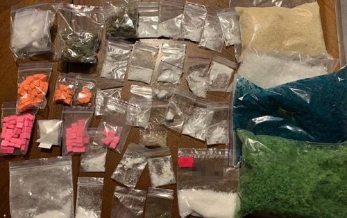 Свежие новости: В Киеве разоблачили производство и сбыт наркотиков в особо крупных размерах