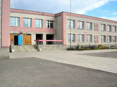 Свежие новости: ВИДЕО: Школьников на Донбассе обстреляли во время уроков