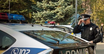 Свежие новости: П’яний водій мікроавтобуса пропонував миколаївськім патрульним хабар