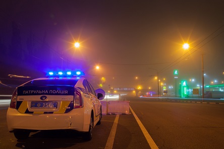 Свежие новости: Під Києвом дві дівчини побили жінку ногами та відібрали у неї 230 тисяч