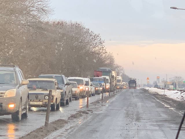 Свежие новости: На выезде из Николаева в сторону Одессы образовалась пробка