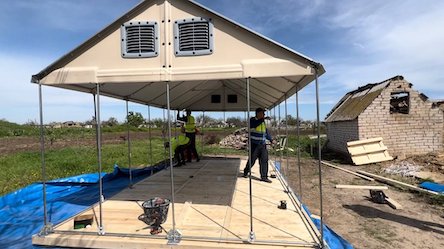 Свежие новости: У селищі Новогригорівка, що на Миколаївщині, встановлюють модульні будинки