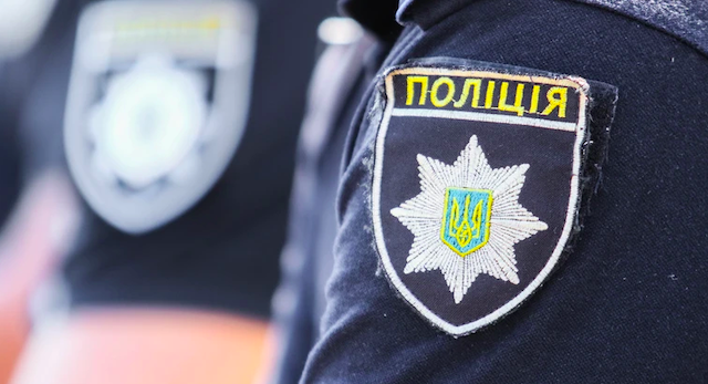 Свежие новости: Переплатила понад 2 млн грн на закупівлі шкільного обладнання: в Одесі викрили посадовицю