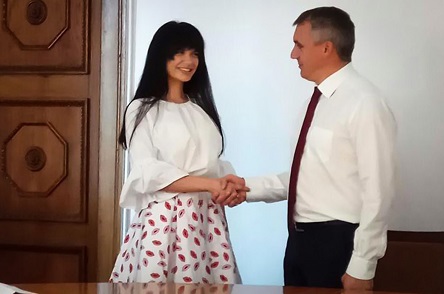 Свежие новости: Глава совета по молодежной политике при Сенкевиче потребовала начальника управления Агабекова отчитаться об использовании бюджета